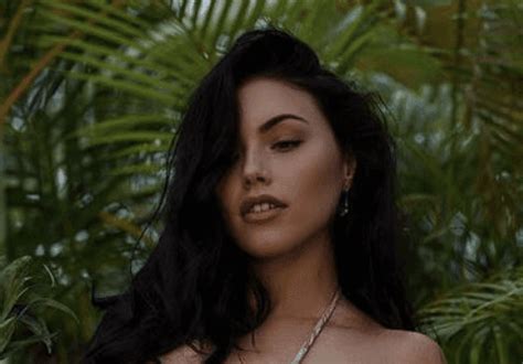 corrin lorraine nude