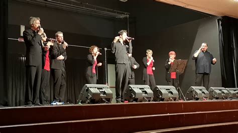 corus band live biography