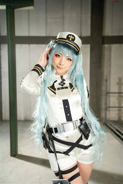 cosplay nud