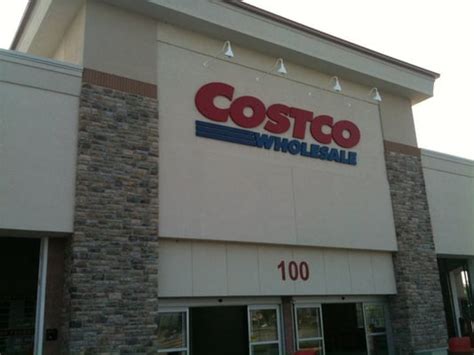 What is Costco's return policy for mattresses and air 