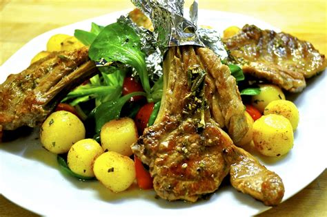 costolette di agnello cotte con la friggitrice ad aria