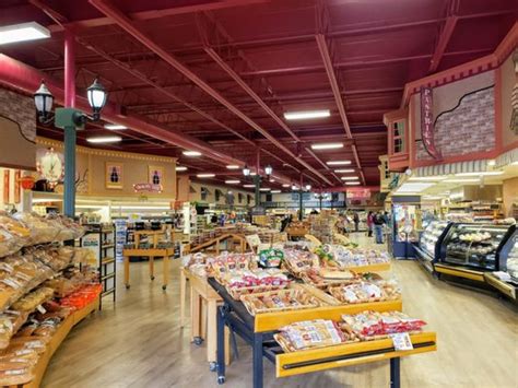  Find all the information for Piggly Wiggly Supermarket on MerchantCir
