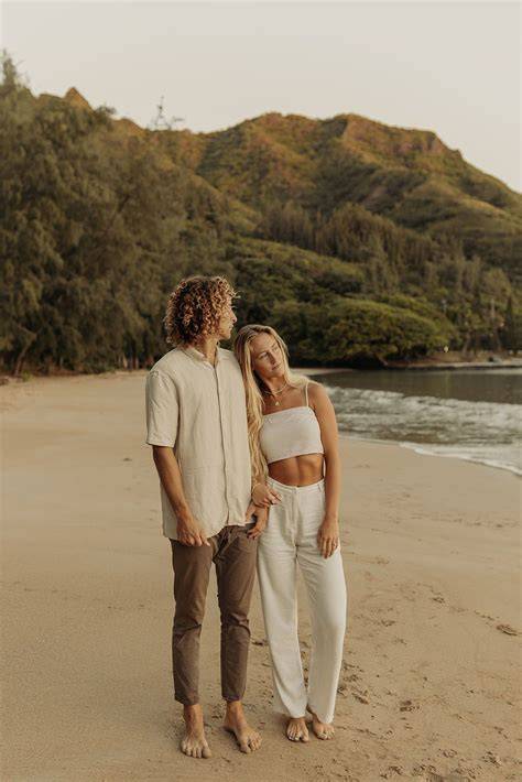 couples on the beach nude