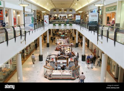 Crabtree Mall Stores