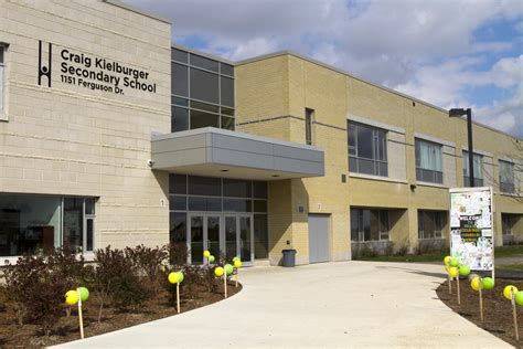 craig kielburger secondary school