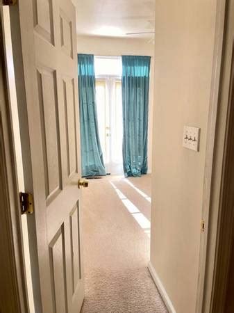 2 Rooms for Rent near Columbia. Columbia, MO Rooms for Rent. Page 1 / 