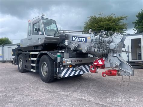 Crane Kato