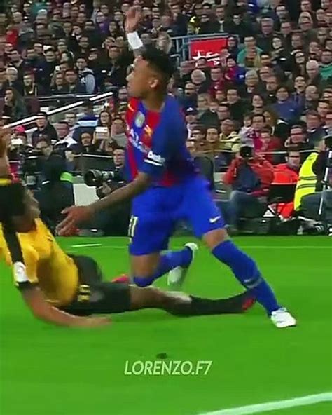 credit:=@LorenzoF7 prime Neymar skill ⚡ #football #skills