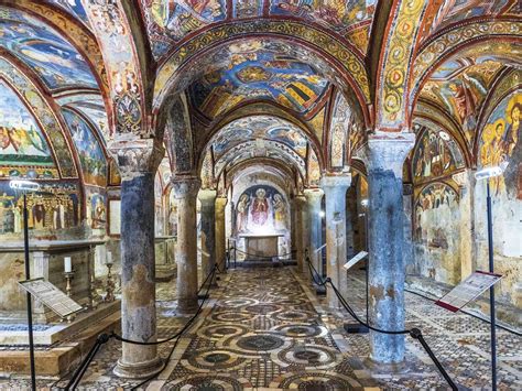 Cripta Di San Magno