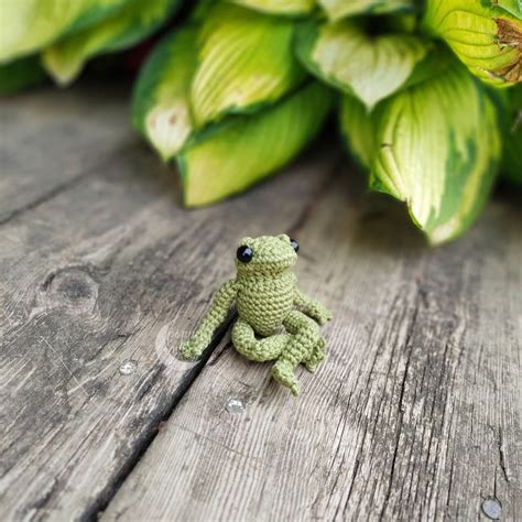 Crochet Frog Pattern