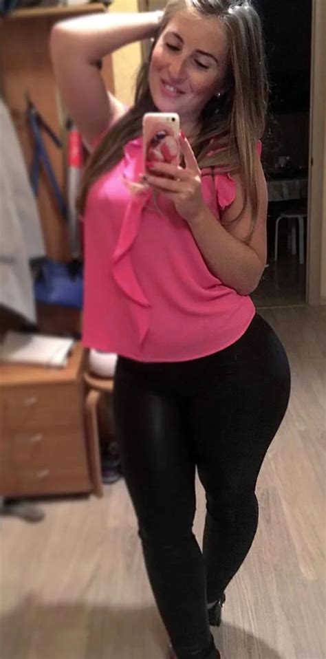 curvykristina