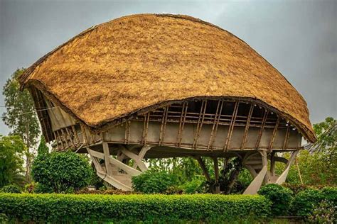 Cyclone Resistant Building Architecture