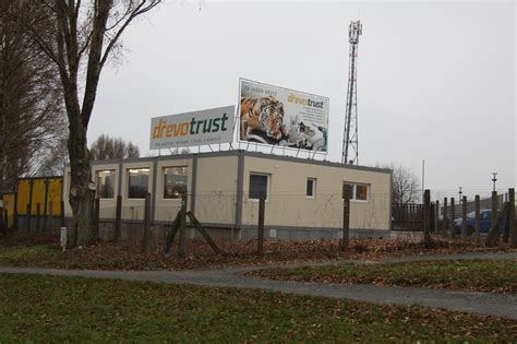 dřevo trust a. s