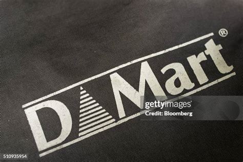 D Mart Logo