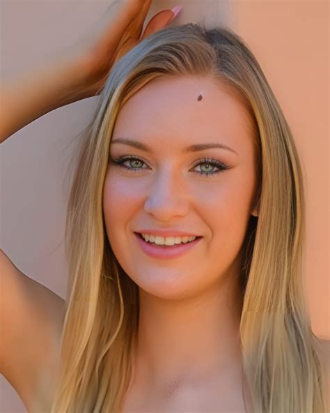 daisy lavoy nude