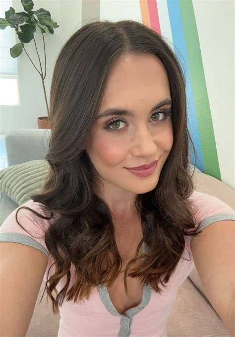 daisy phoenix onlyfans