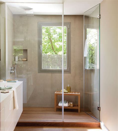 ¡Dale un toque de comodidad a tu baño con una ducha con asiento de obra!