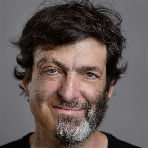 dan ariely biography
