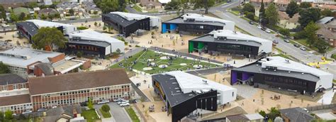 Dandenong High School