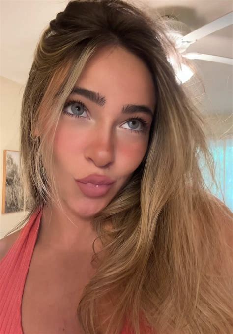 Everly Eira Leaks - Discover the world of OnlyFans