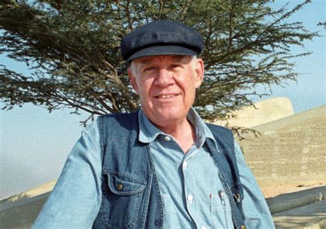 dani karavan biography samples