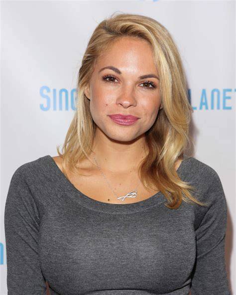 dani mathers nude