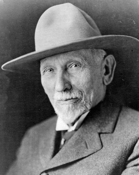 daniel beard biography