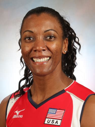 danielle scott-arruda twitter handle