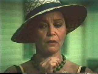 dara calenic biography