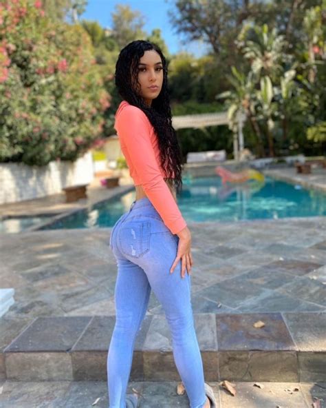 datbitchbarbie OnlyFans leaked content