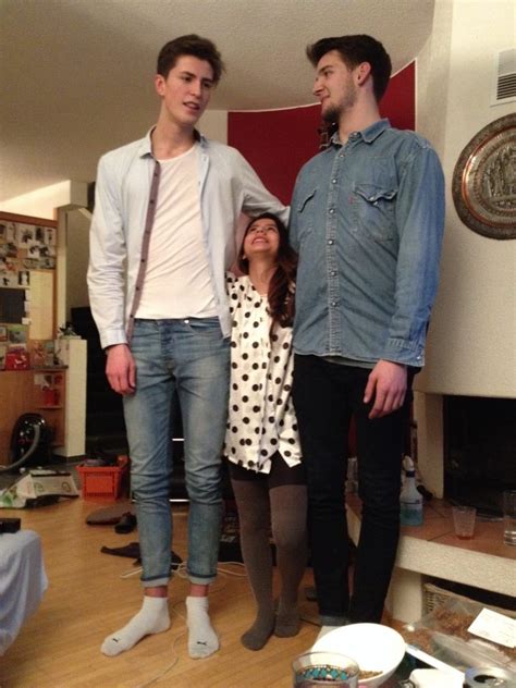 dating a really tall guy cast