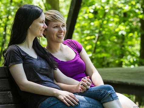 dating advice for bisexual women