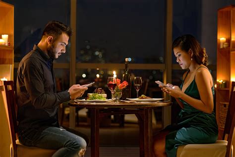 dating on phone