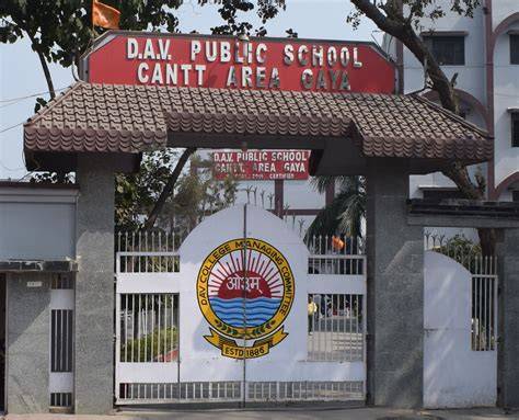 dav public school ukg