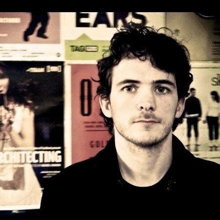 dave thomas junior biography