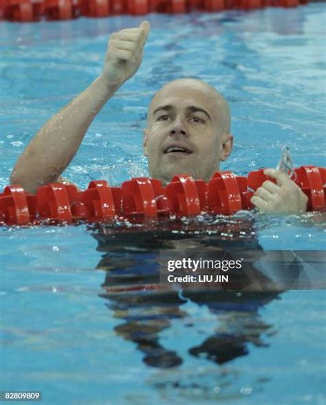 david roberts swimmer biography template