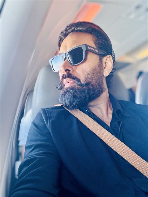 davvy singh biography