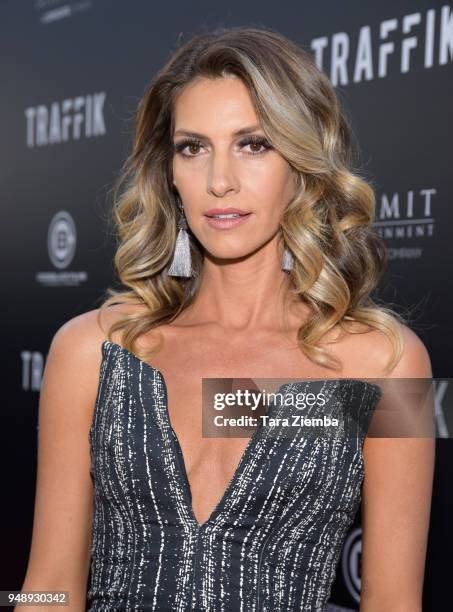 dawn olivieri nude pics