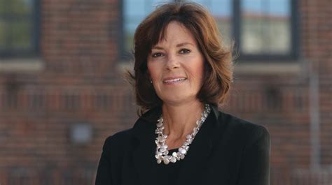 dawne hickton biography