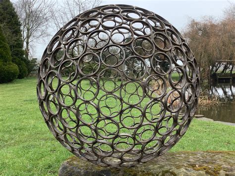 Decorative Garden Spheres