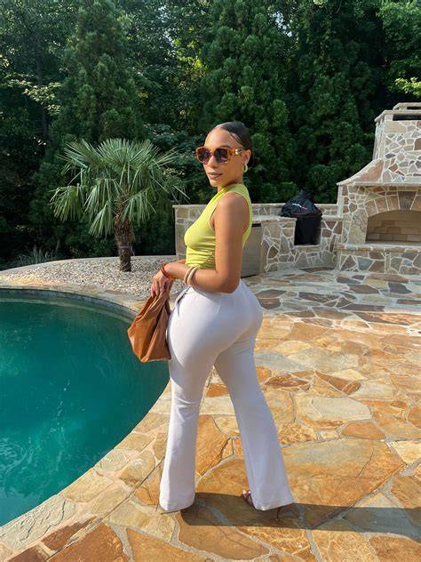 deedessy nude