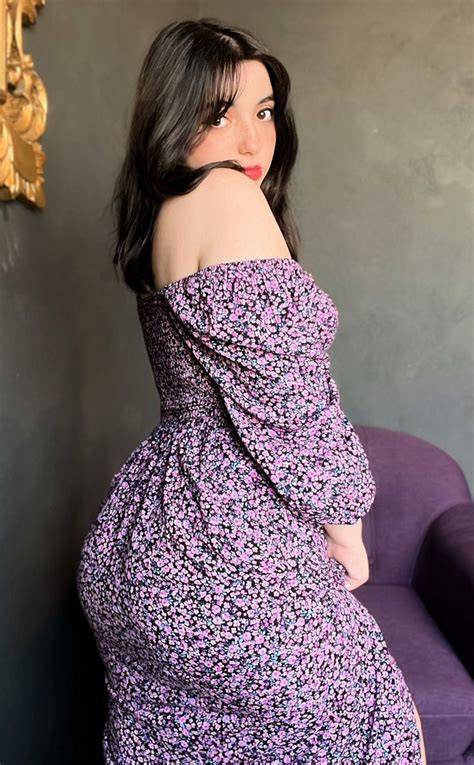 defiantcora nude