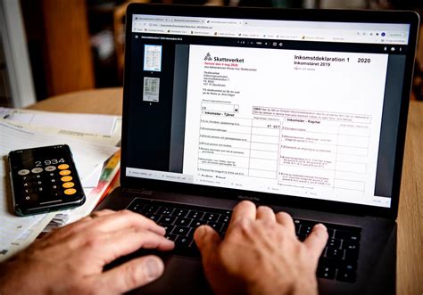 deklarera sjukpenning