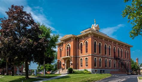 delaware county courthouse