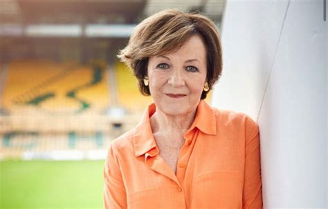 delia smith cookery