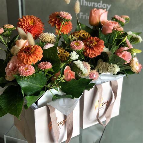 Delivery Flowerme Auckland Florist Flower Delivery How Much Is A Flat Of Flowers - How Much Is A Flat Of Flowers