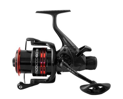 delphin feeder navijak