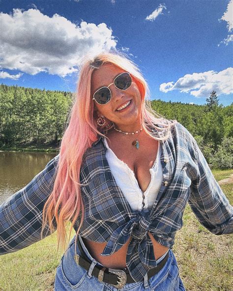 demibleu OnlyFans leaked content