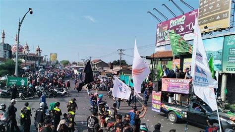 DEMO BURUH DI KARAWANG：Mantap! Inilah Perkiraan UMK Kabupaten Karawang Tahun Depan Jika