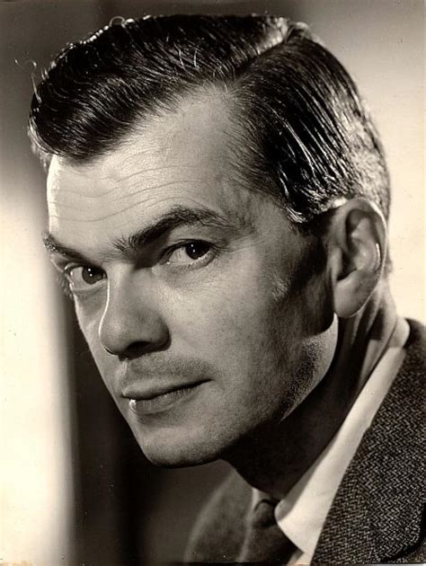 derek blomfield biography